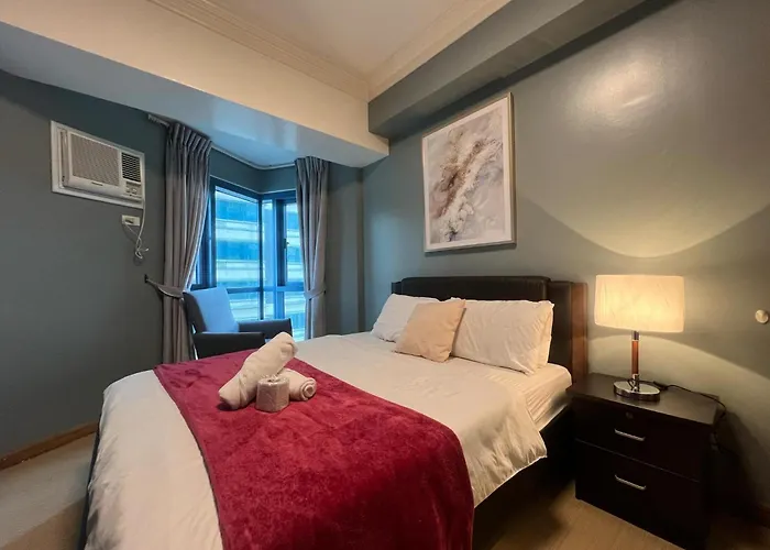 Aparthotel 2br Grand Riviera By Mrsayla Manila