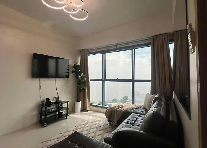 2br Grand Riviera By Mrsayla Aparthotel Manila