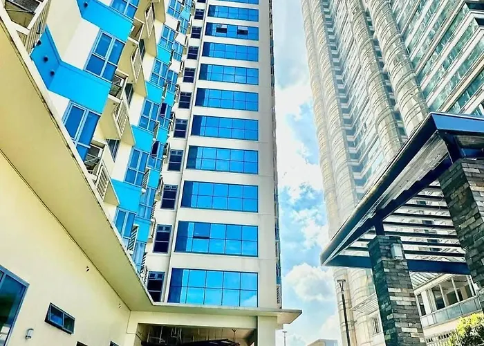 2br Grand Riviera By Mrsayla 3* Manila