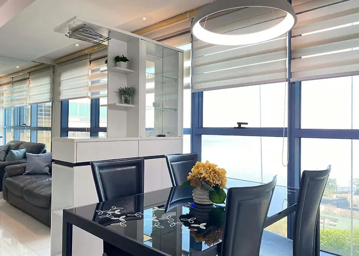 2br Grand Riviera By Mrsayla Manila